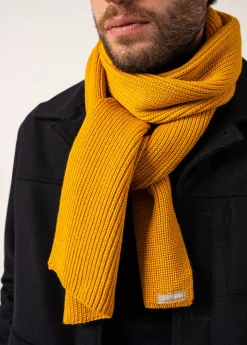 Canoe scarf