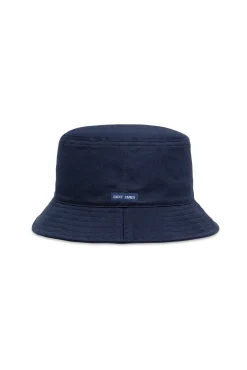 Plain bucket hat
